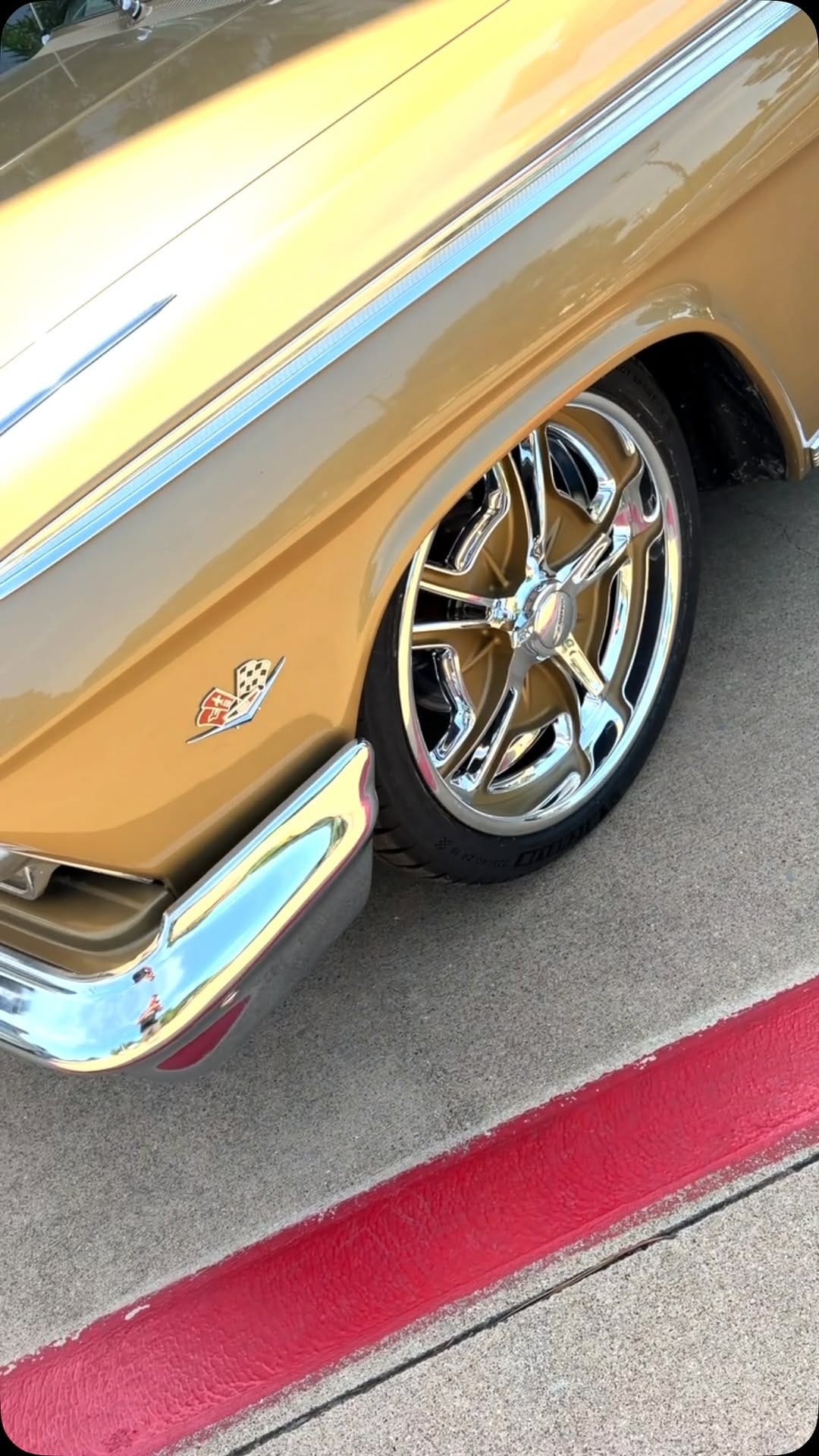 Post 4 by @murraykustomrods on Instagram (video)