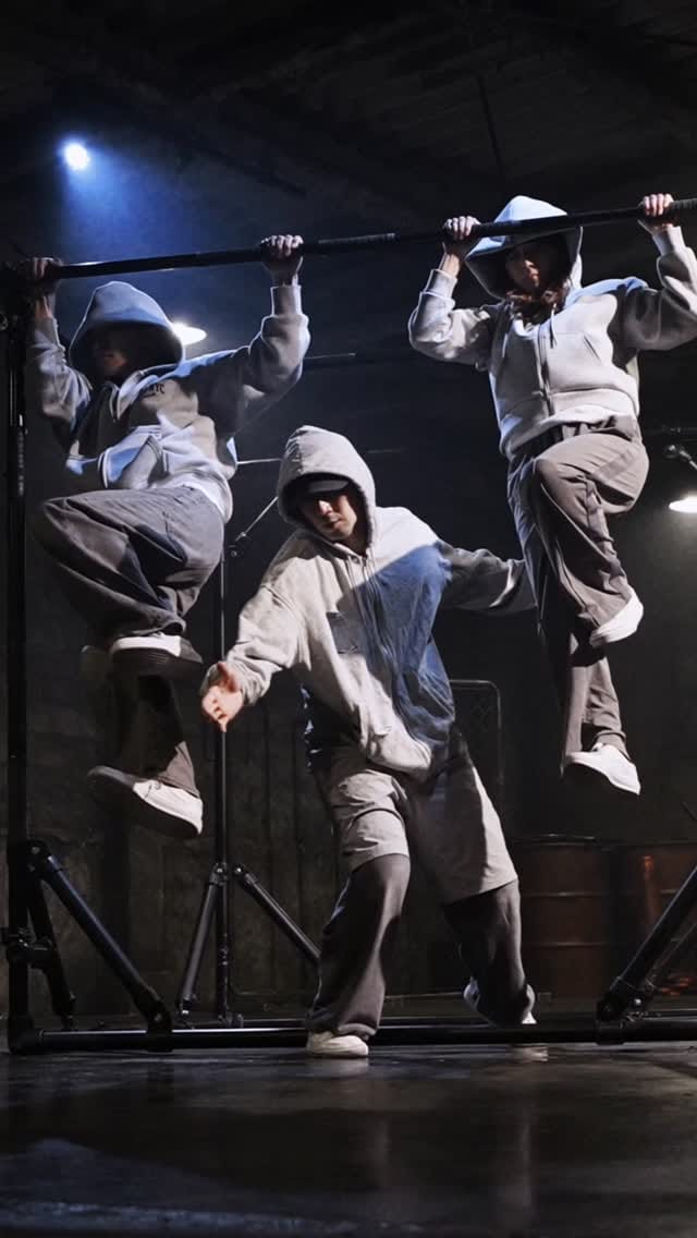 Post 2 by Nao Uochi / 魚地 菜緒 on Instagram (video)