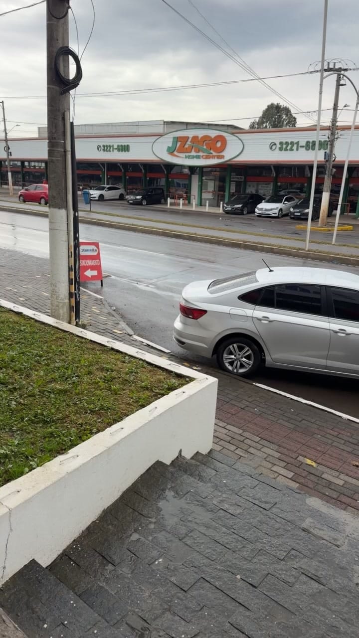 Post 6 by Zanella Veículos on Instagram (video)