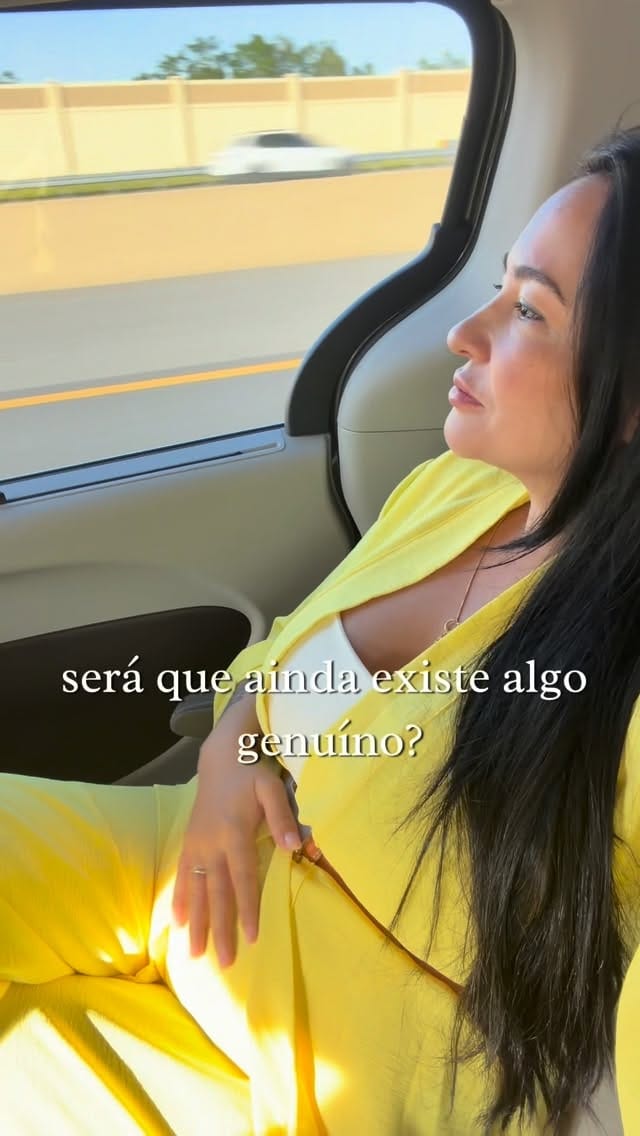Post 3 by Giu Tokunaga on Instagram (video)