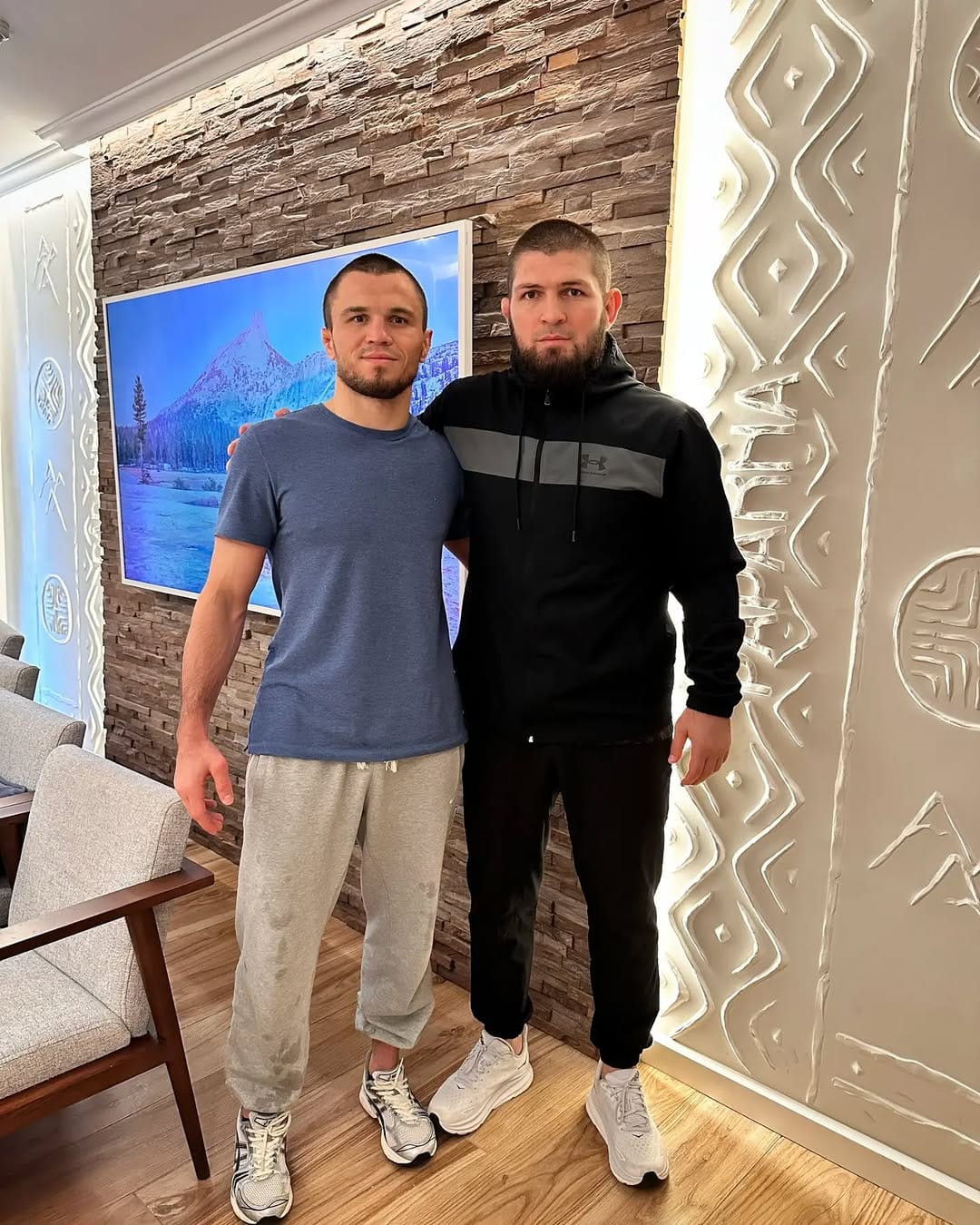 Post 5 by Khabib Nurmagomedov on Instagram (image)
