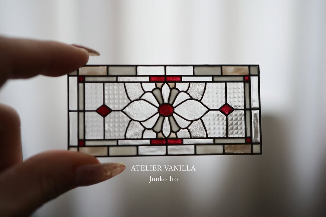 Post 8 by JUNKO / Atelier Vanilla on Instagram (carousel)
