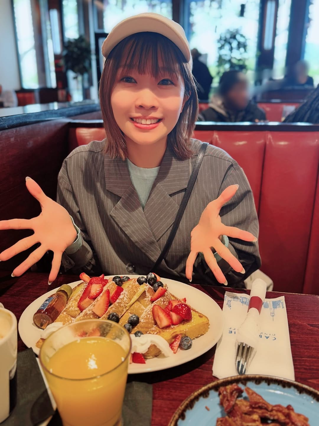 Post 8 by Shu Uchida ‖ 内田秀 on Instagram (carousel)