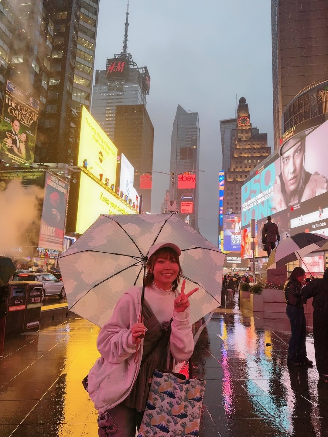 Post 9 by Shu Uchida ‖ 内田秀 on Instagram (carousel)