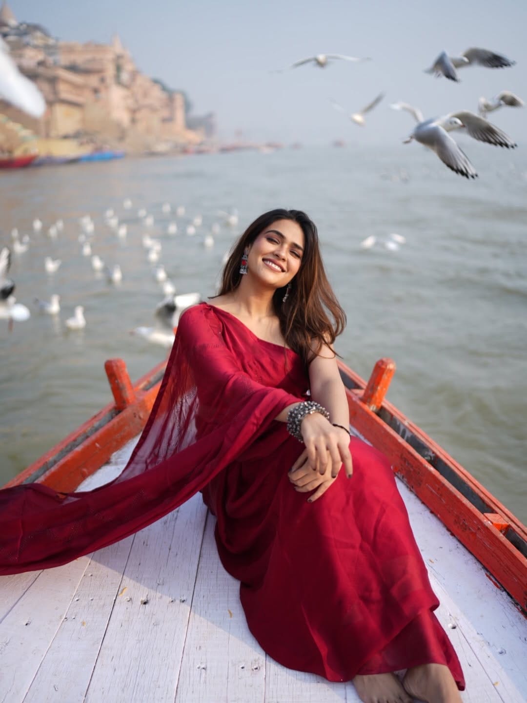 Post 4 by Charvi Saraf on Instagram (carousel)