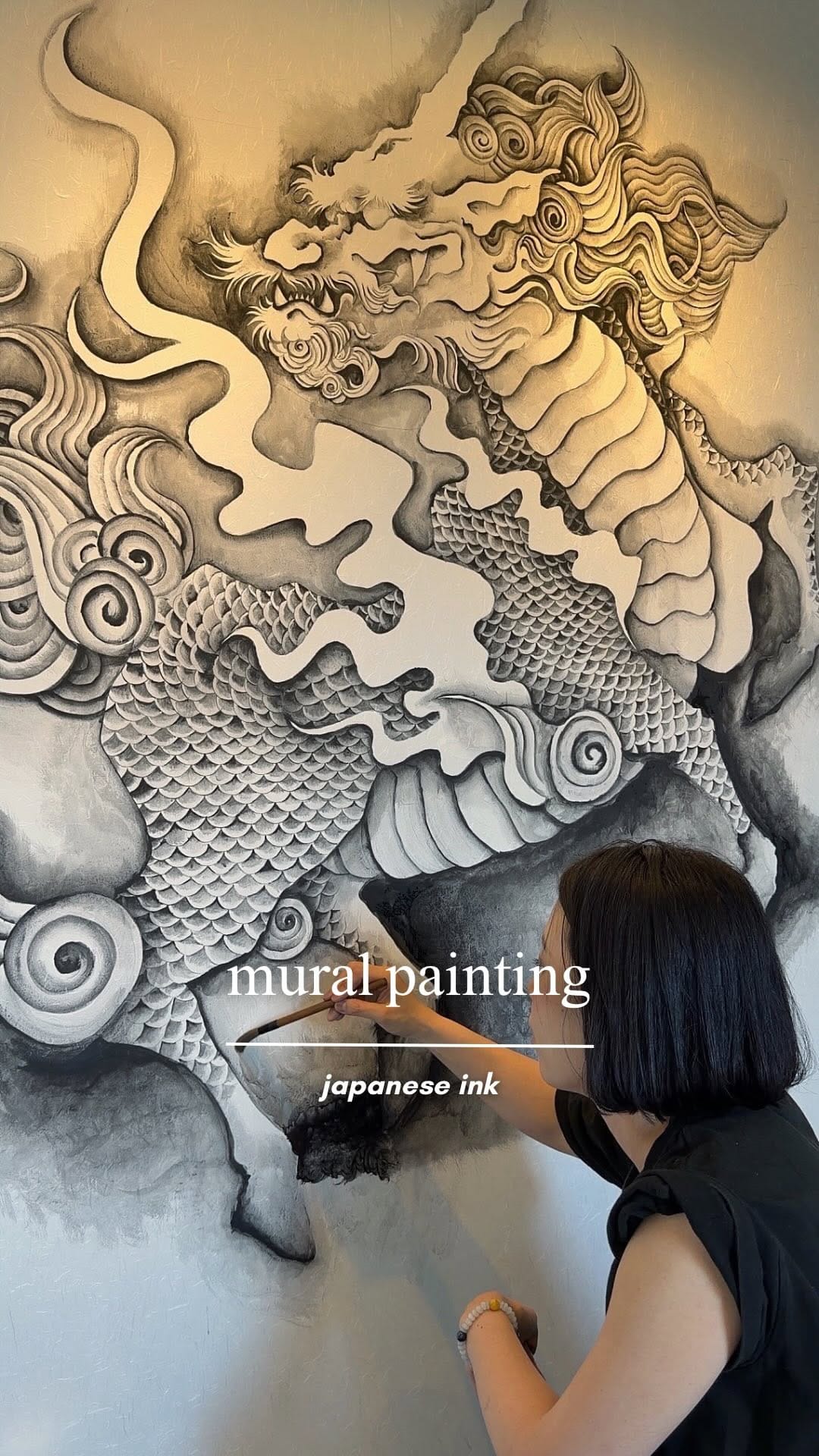 Post 1 by 墨絵師yoshimi  / Ink Wash Painting Artist on Instagram (video)