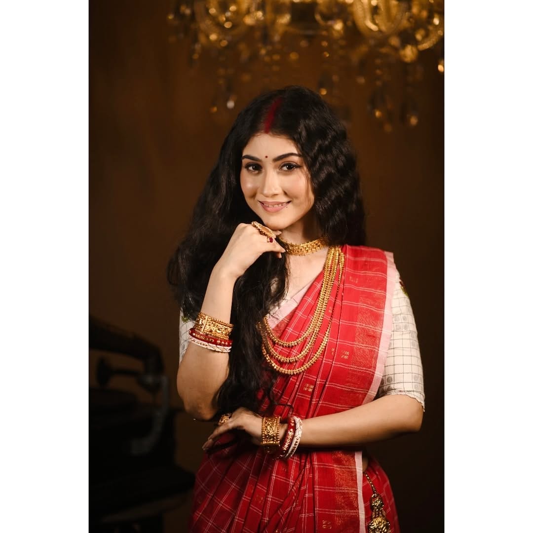 Post 6 by Indrani Paul (Ishq's Queen) on Instagram (carousel)