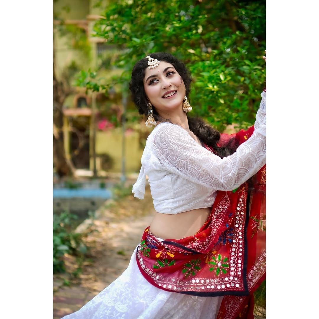 Post 2 by Indrani Paul (Ishq's Queen) on Instagram (carousel)