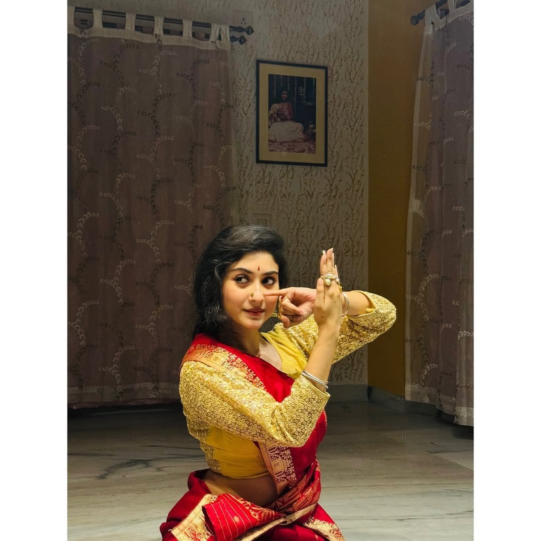 Post 5 by Indrani Paul (Ishq's Queen) on Instagram (carousel)