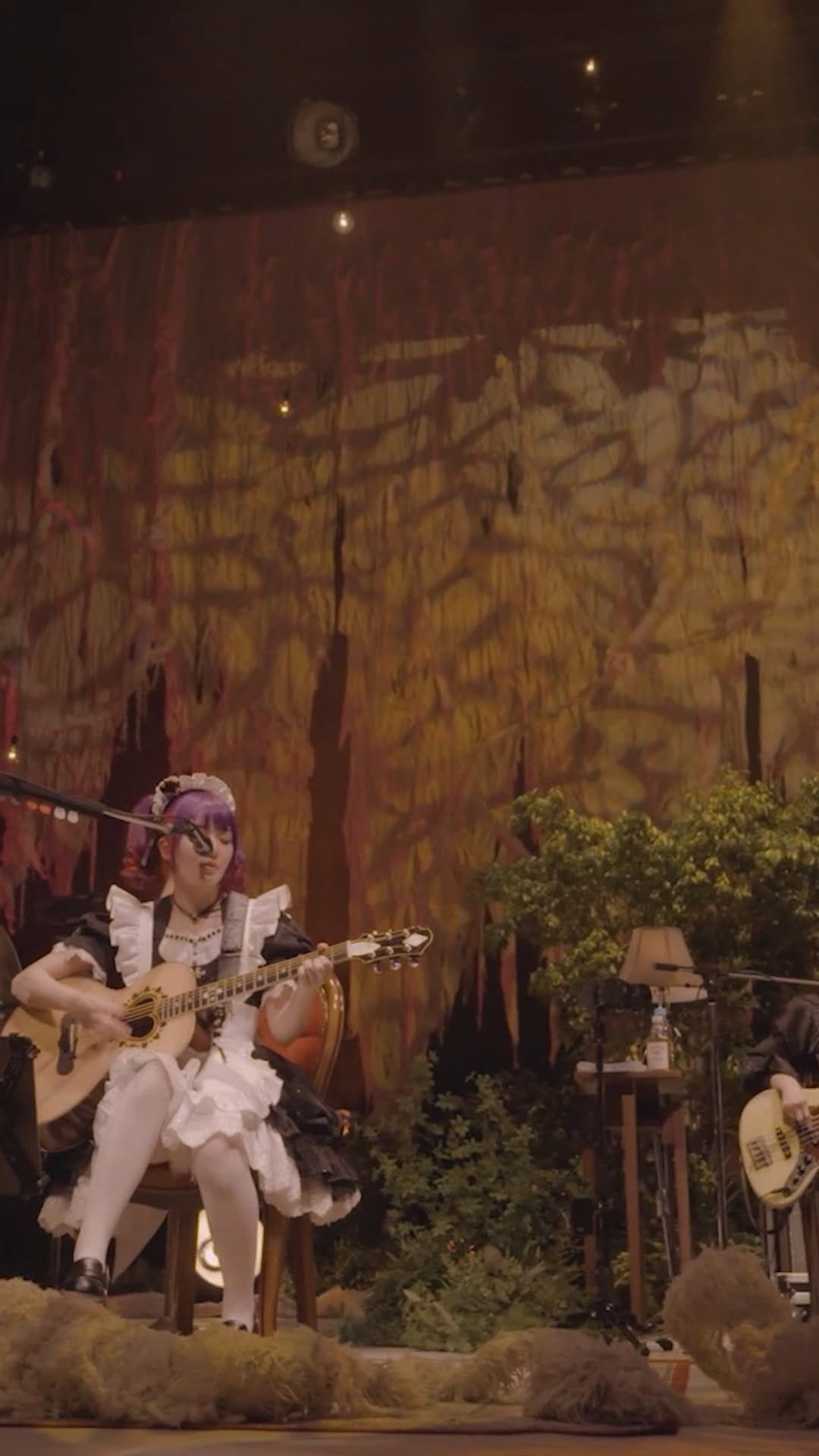 Post 1 by BAND-MAID on Instagram (video)