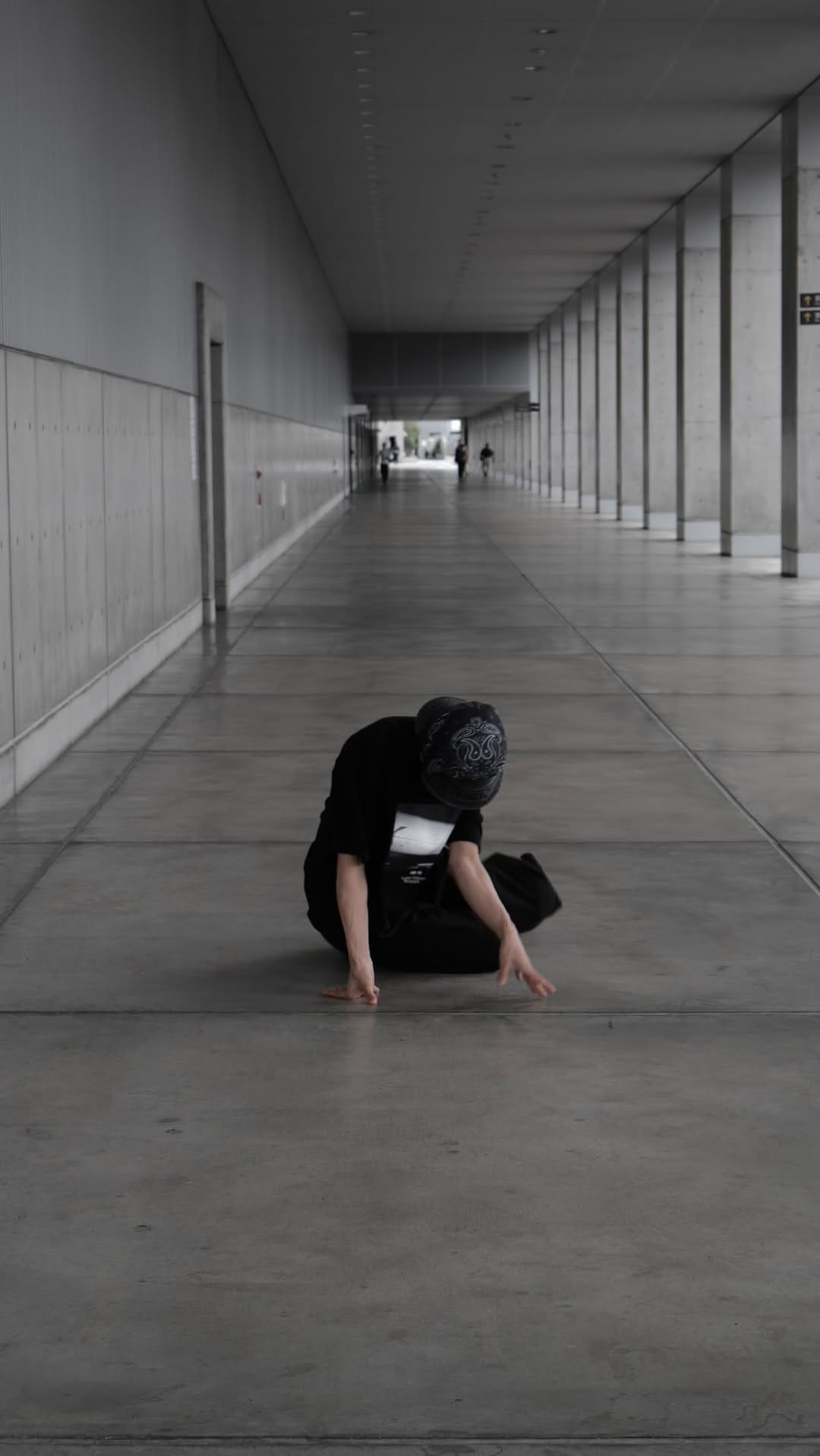 Post 2 by motomi 資生 on Instagram (video)