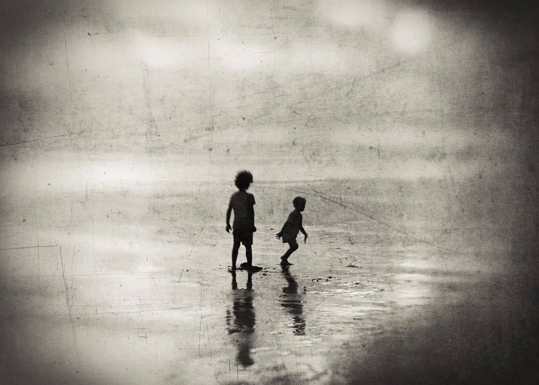 Post 5 by Hengki Lee on Instagram (image)