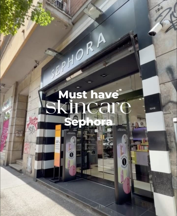 Post 5 by Caro y Cami • Skincare Experts on Instagram (carousel)