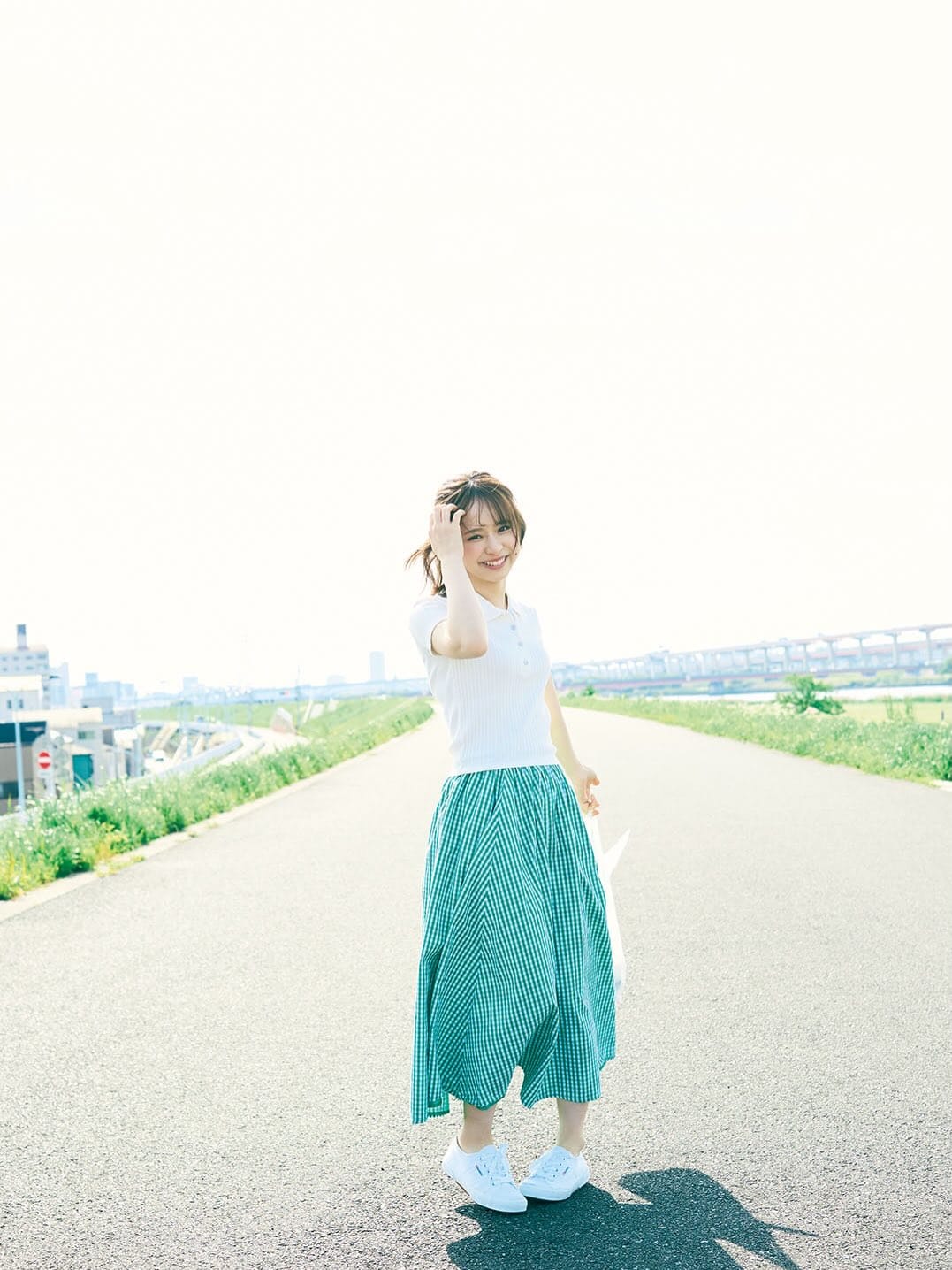 Post 7 by 倉野尾成美 on Instagram (carousel)