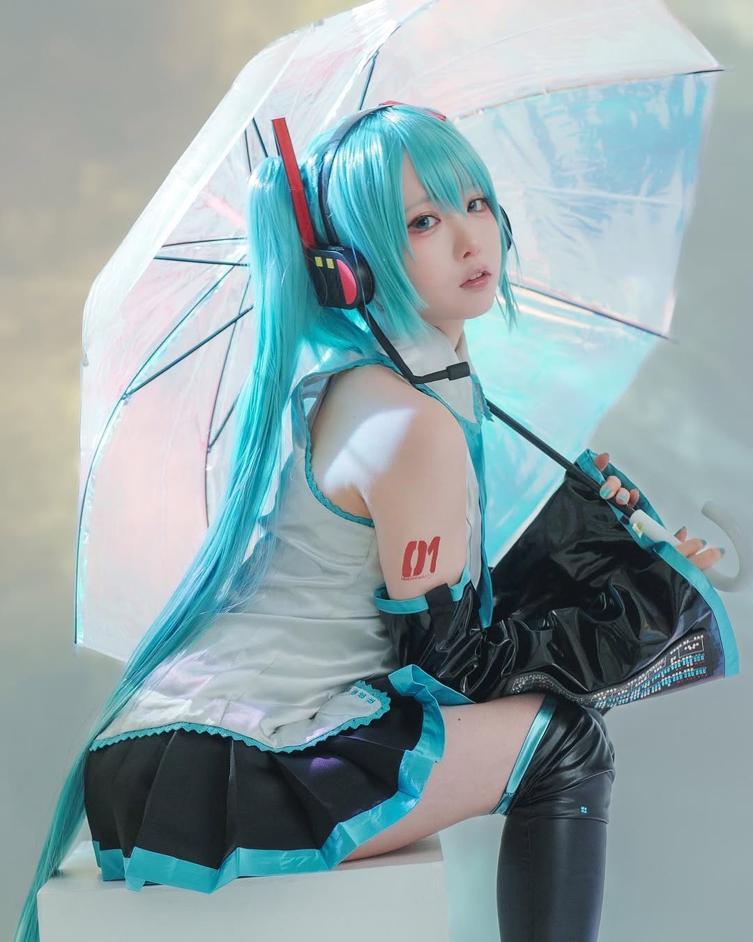 Post 10 by しゃちつづる🗡🐋 on Instagram (image)