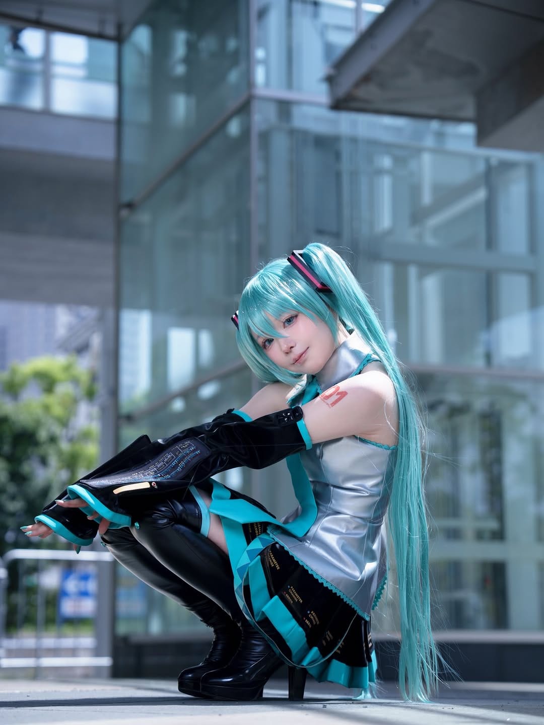 Post 9 by しゃちつづる🗡🐋 on Instagram (carousel)