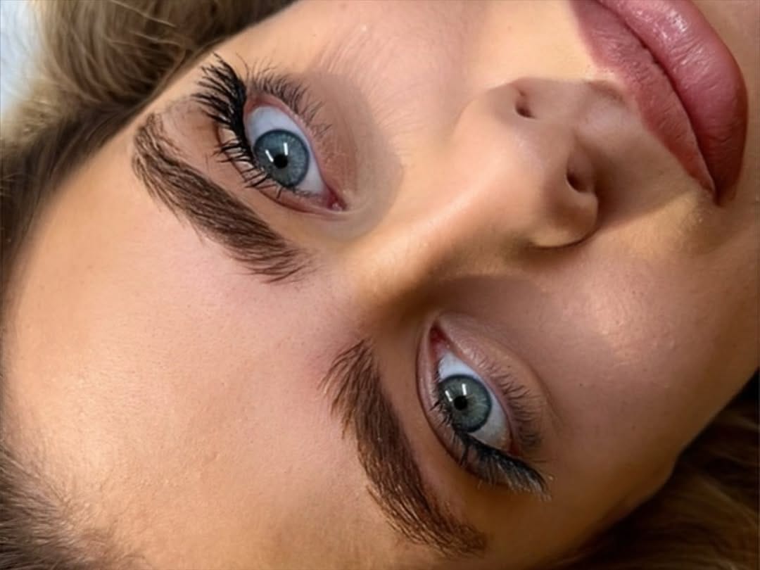 Post 8 by LETIZIA PORCU / PMU & BEAUTY on Instagram (image)