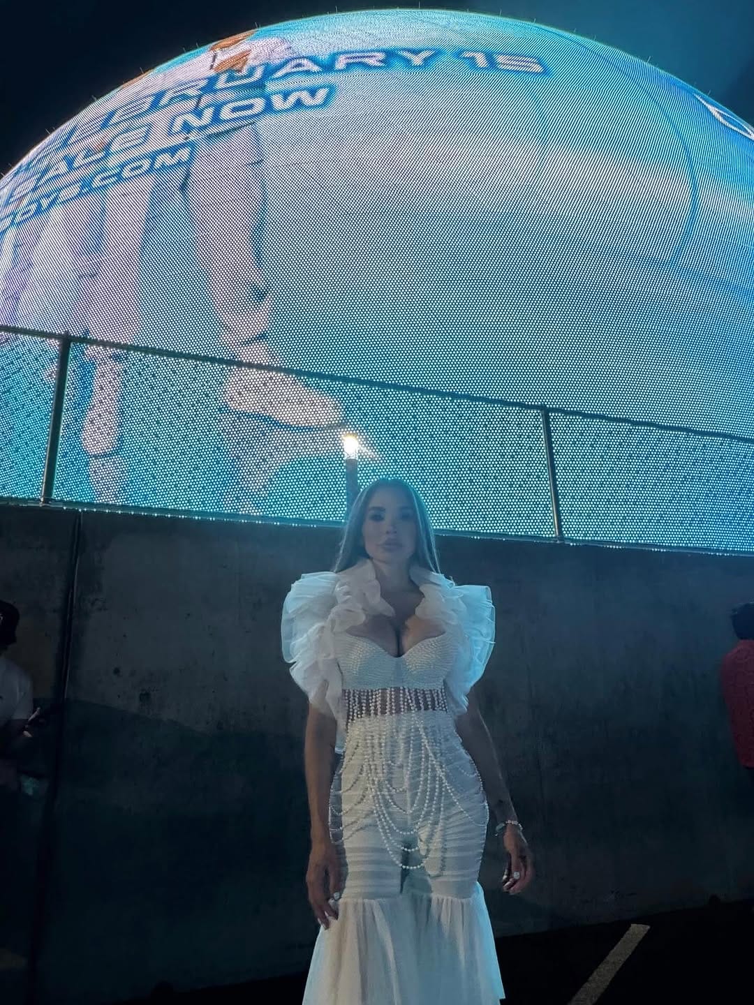 Post 7 by Sofia Le Grand on Instagram (carousel)