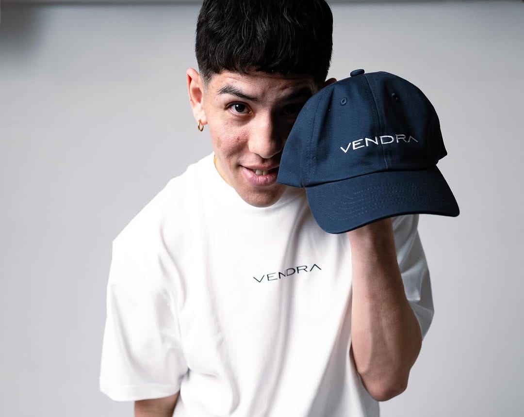 Post 10 by ベンドラメ礼生 / Leo Vendrame on Instagram (image)