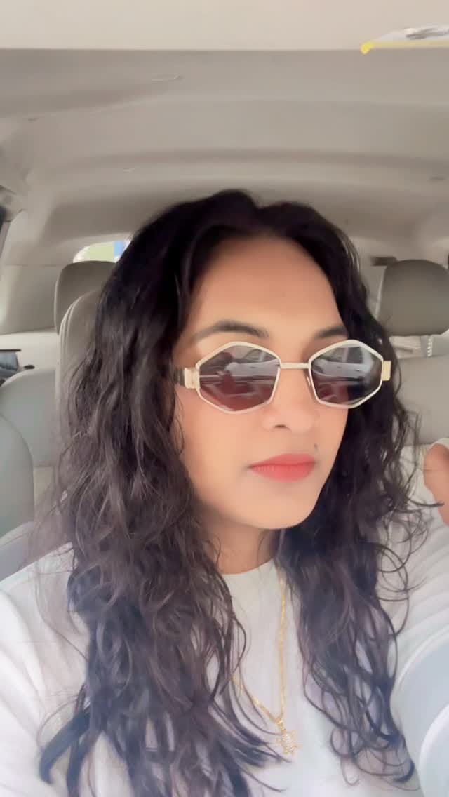 Post 4 by Nayana Puttaswamy on Instagram (video)