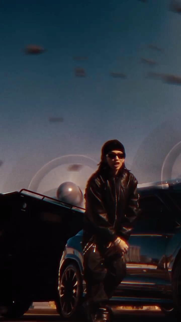 Post 9 by ¥ellow Bucks on Instagram (video)