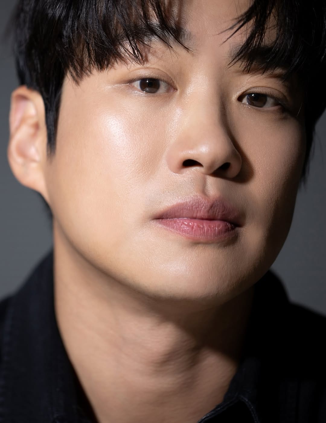 Post 7 by 매니지먼트 엠엠엠 on Instagram (image)