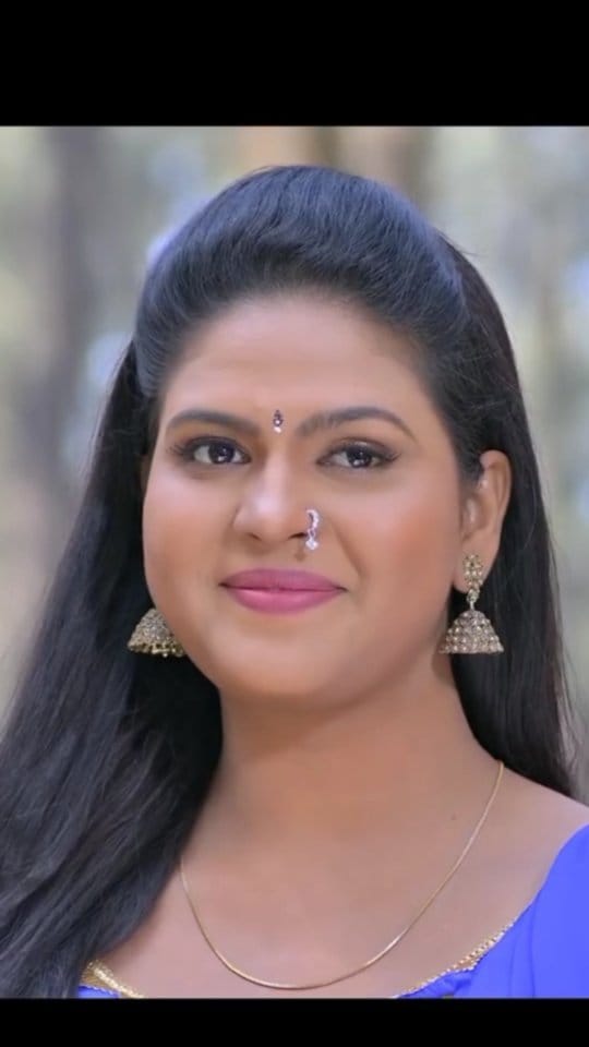 Post 4 by Chandni Singh on Instagram (video)