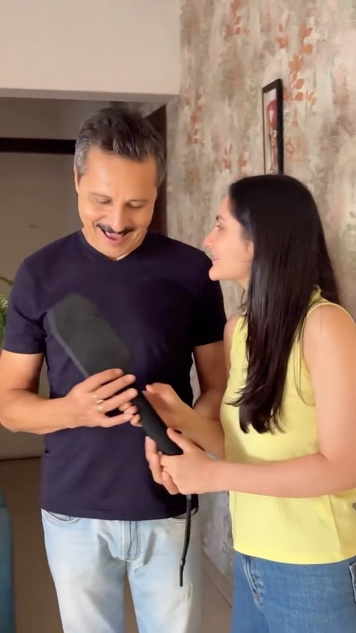 Post 6 by Ishika Gagneja on Instagram (video)