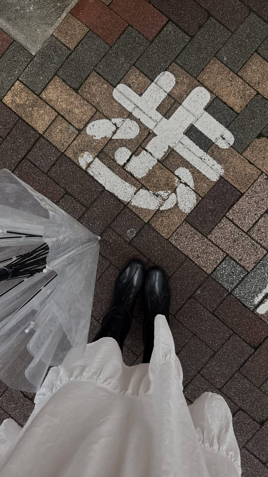 Post 4 by Sarah Hemi on Instagram (video)