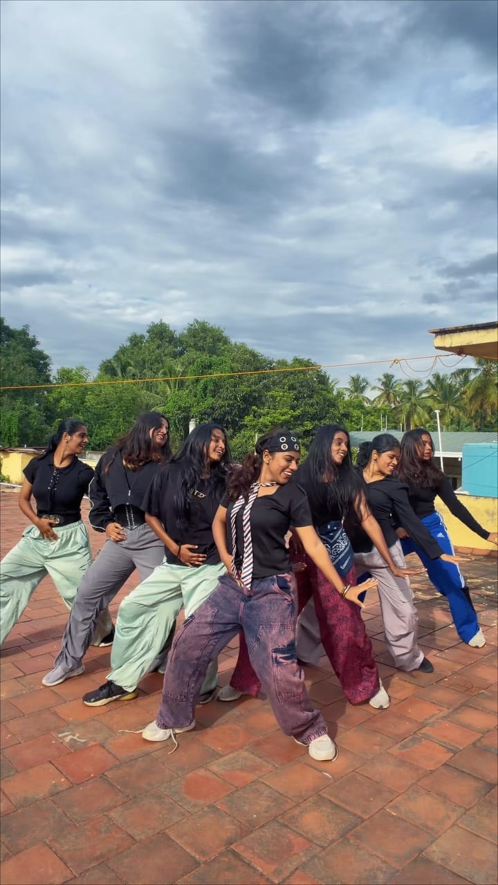 Post 7 by The she unit on Instagram (video)