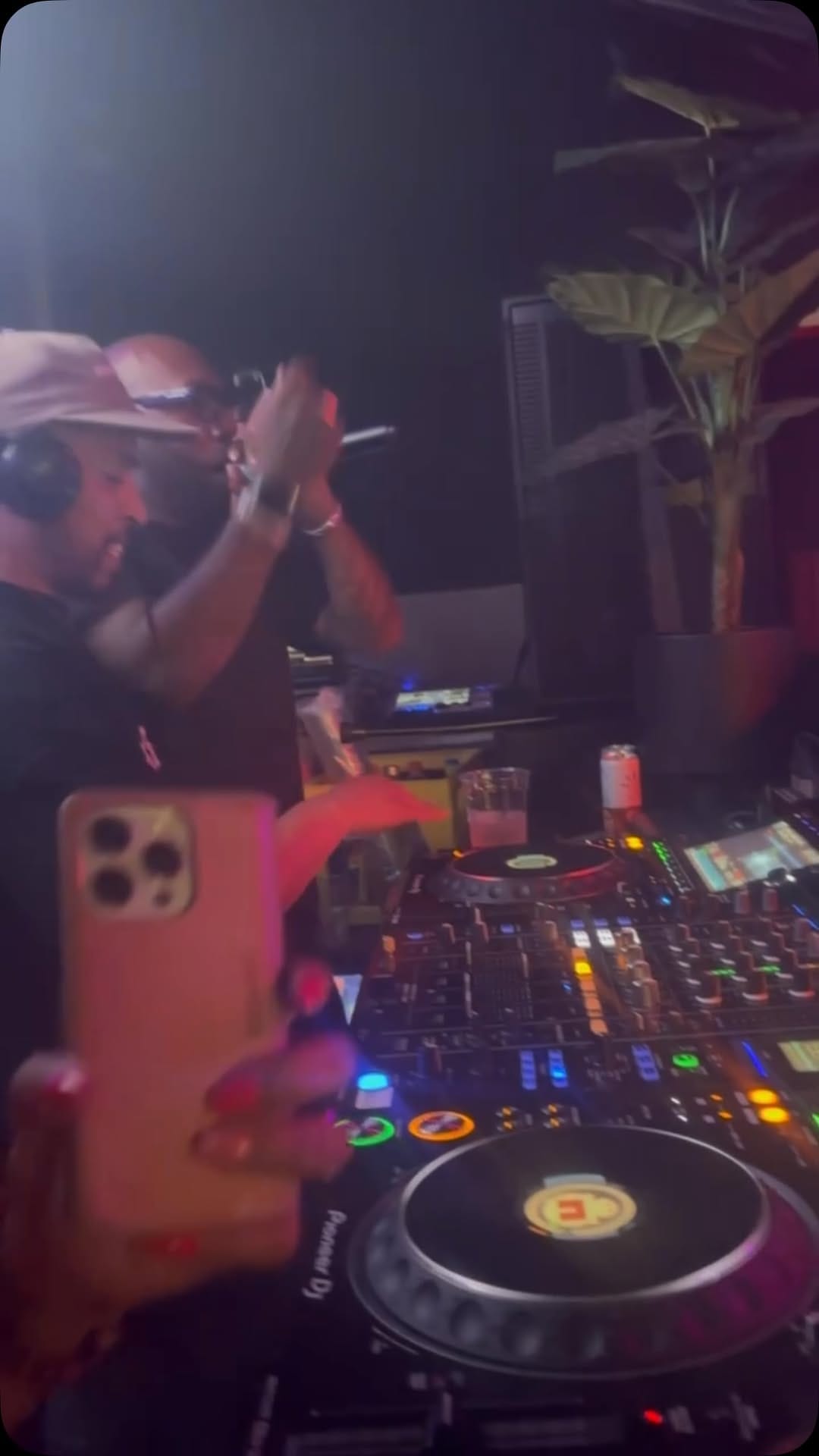 Post 3 by JEFTUZ on Instagram (video)