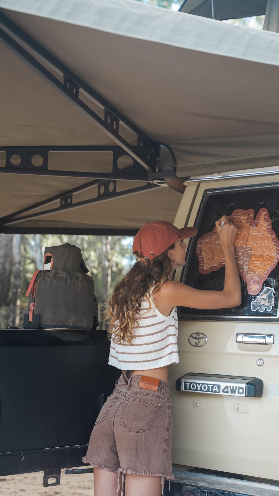 Post 8 by CHELSEA GRECH & JAMES DICKSON on Instagram (video)