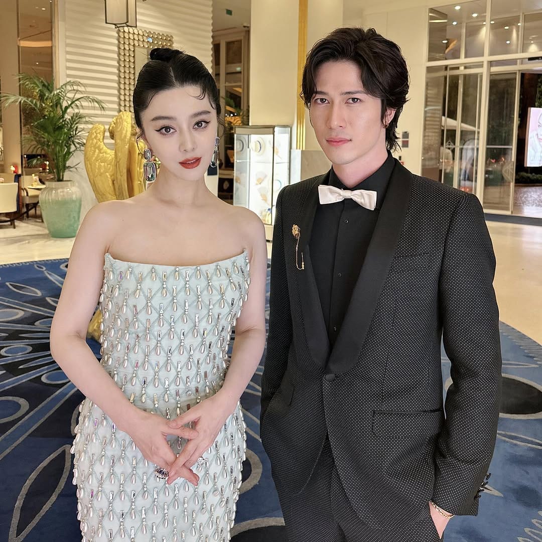 Post 7 by 𝐋𝐈𝐀𝐌 𝐓𝐀𝐊𝐀𝐈𝐒𝐇𝐈 / 𝐏𝐄𝐀𝐑𝐒𝐎𝐍 on Instagram (image)