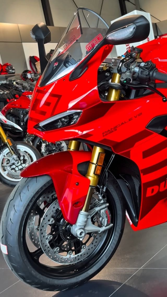 Post 7 by DUCATI AMSTERDAM on Instagram (video)