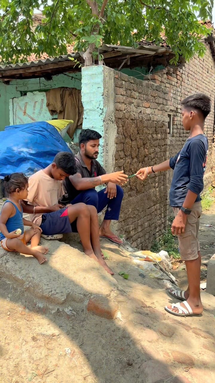 Post 2 by Sonu Kumar on Instagram (video)