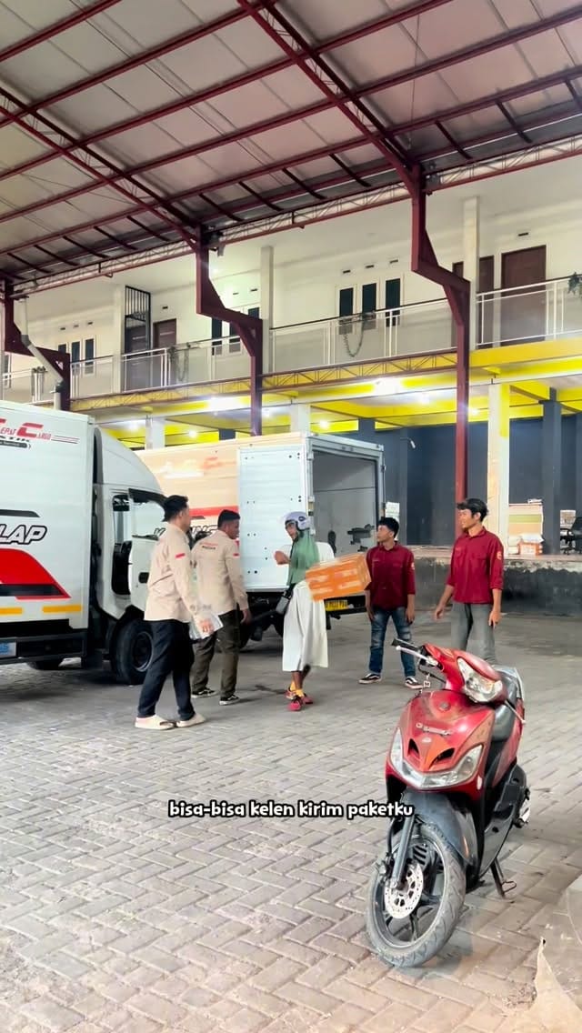 Post 6 by ACC LOGISTIK on Instagram (video)