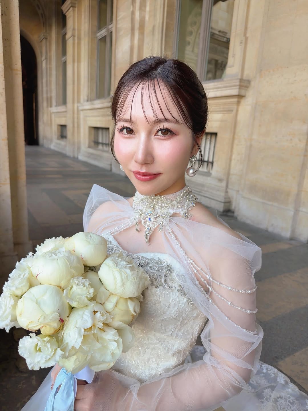 Post 4 by Mika Takemoto | ブライダルヘアメイク on Instagram (carousel)