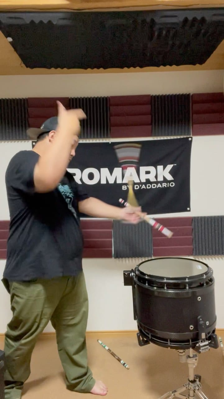 Post 10 by フリースタイルドラマーKoh on Instagram (video)