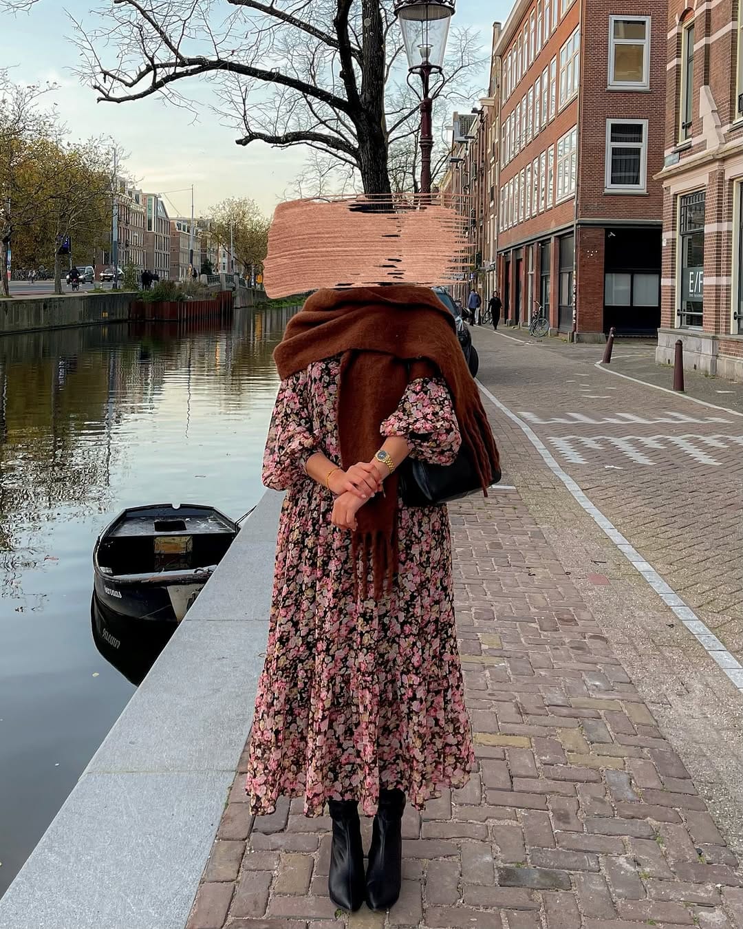 Post 7 by MODESTY BELOW THE KNEE ⵣ on Instagram (carousel)