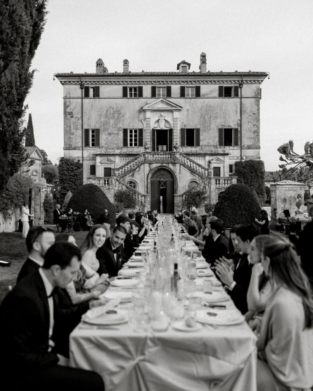 Post 8 by Italy Wedding photographer on Instagram (carousel)