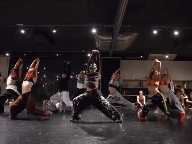Post 2 by naoto on Instagram (video)
