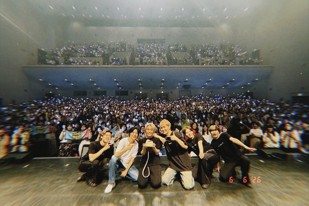 Post 3 by 𝐒𝐡𝐨𝐰-𝐡𝐞𝐲(RADIO FISH) on Instagram (carousel)