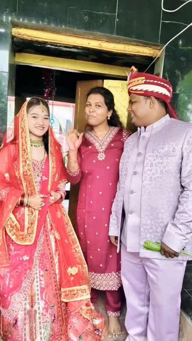 Post 10 by _chat_master on Instagram (video)
