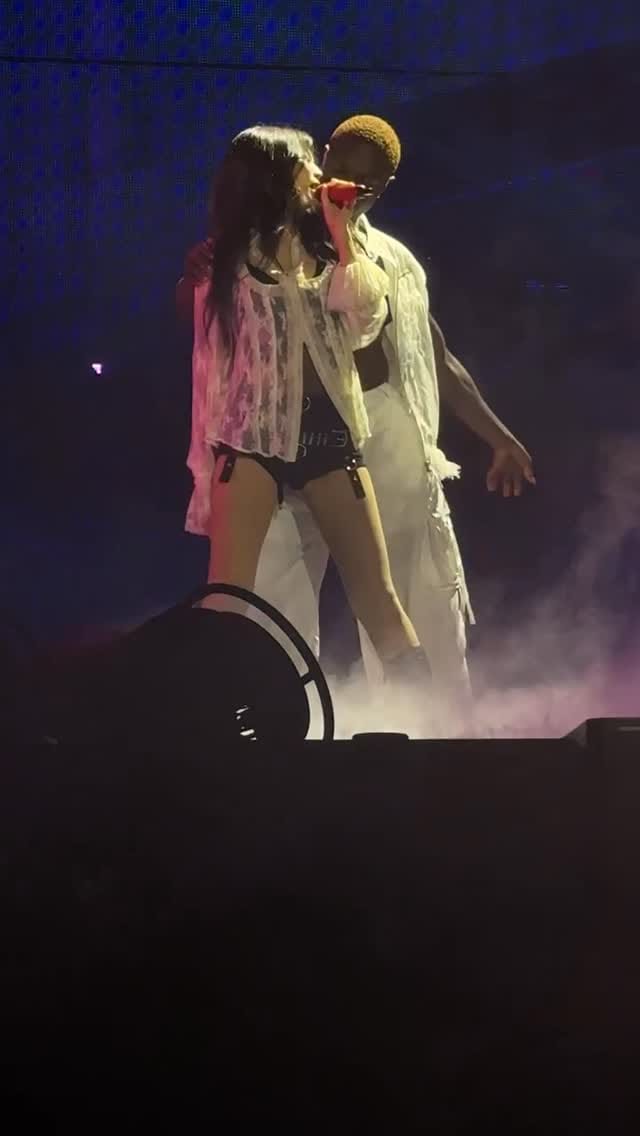Post 10 by BLΛƆKPIИK JENNIE | fanpage 🤍 on Instagram (video)