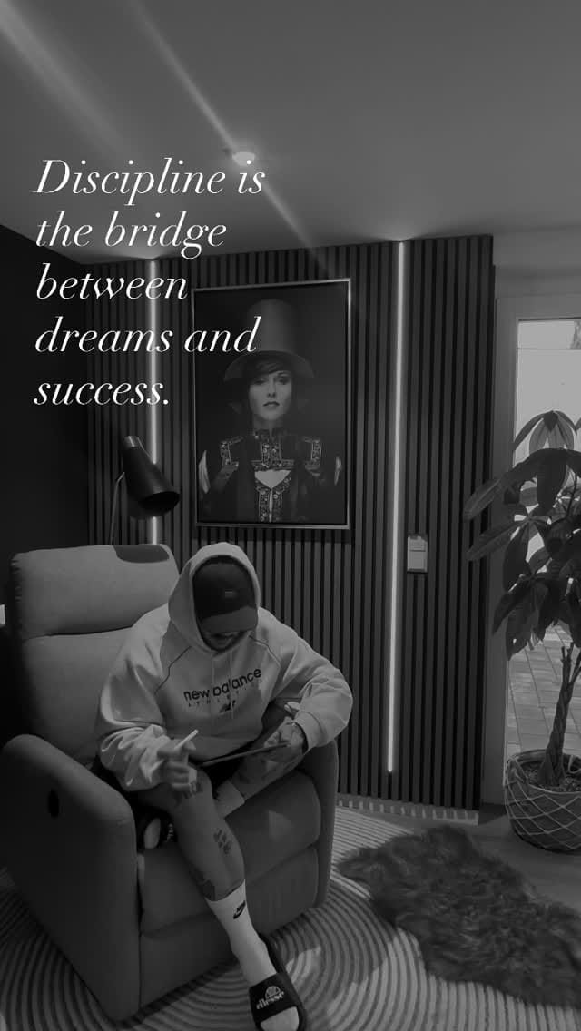 Post 6 by 𝗣atricks Nadel on Instagram (video)