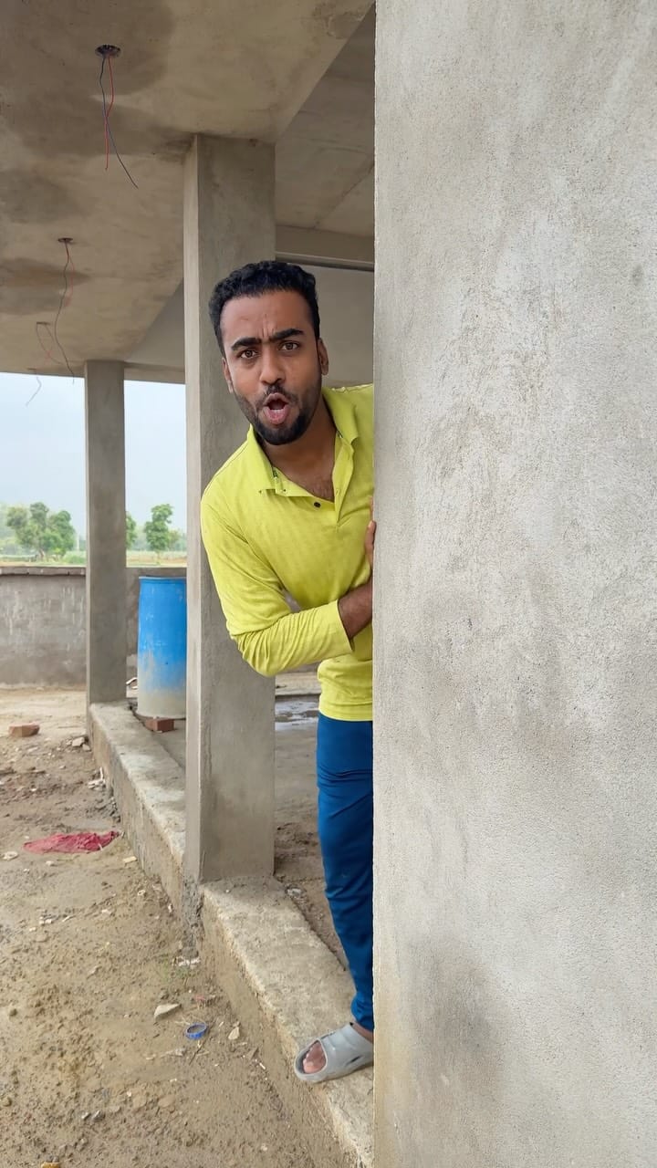 Post 1 by SHAFIQUE SHAIKH on Instagram (video)