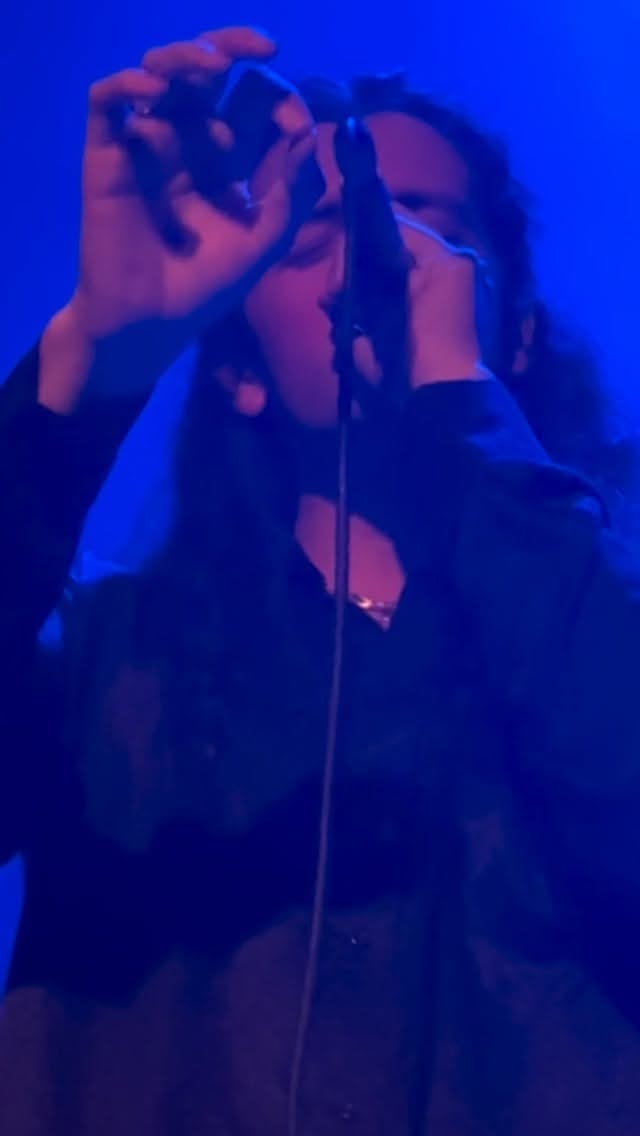 Post 9 by RIVER' on Instagram (video)