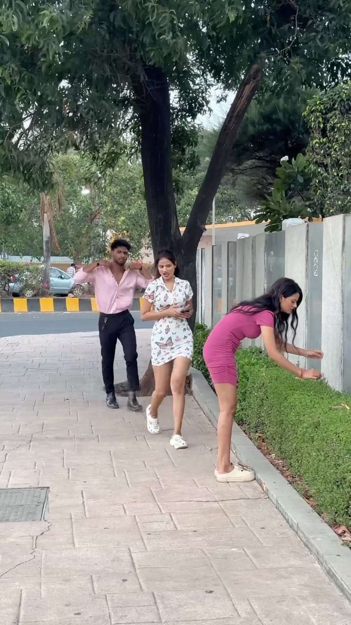 Post 7 by Kaif khan on Instagram (video)