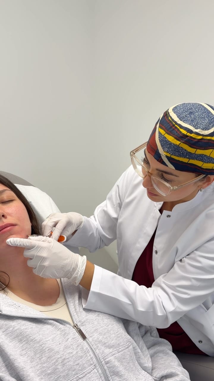 Post 9 by Dr. med. Melis Andersen on Instagram (video)