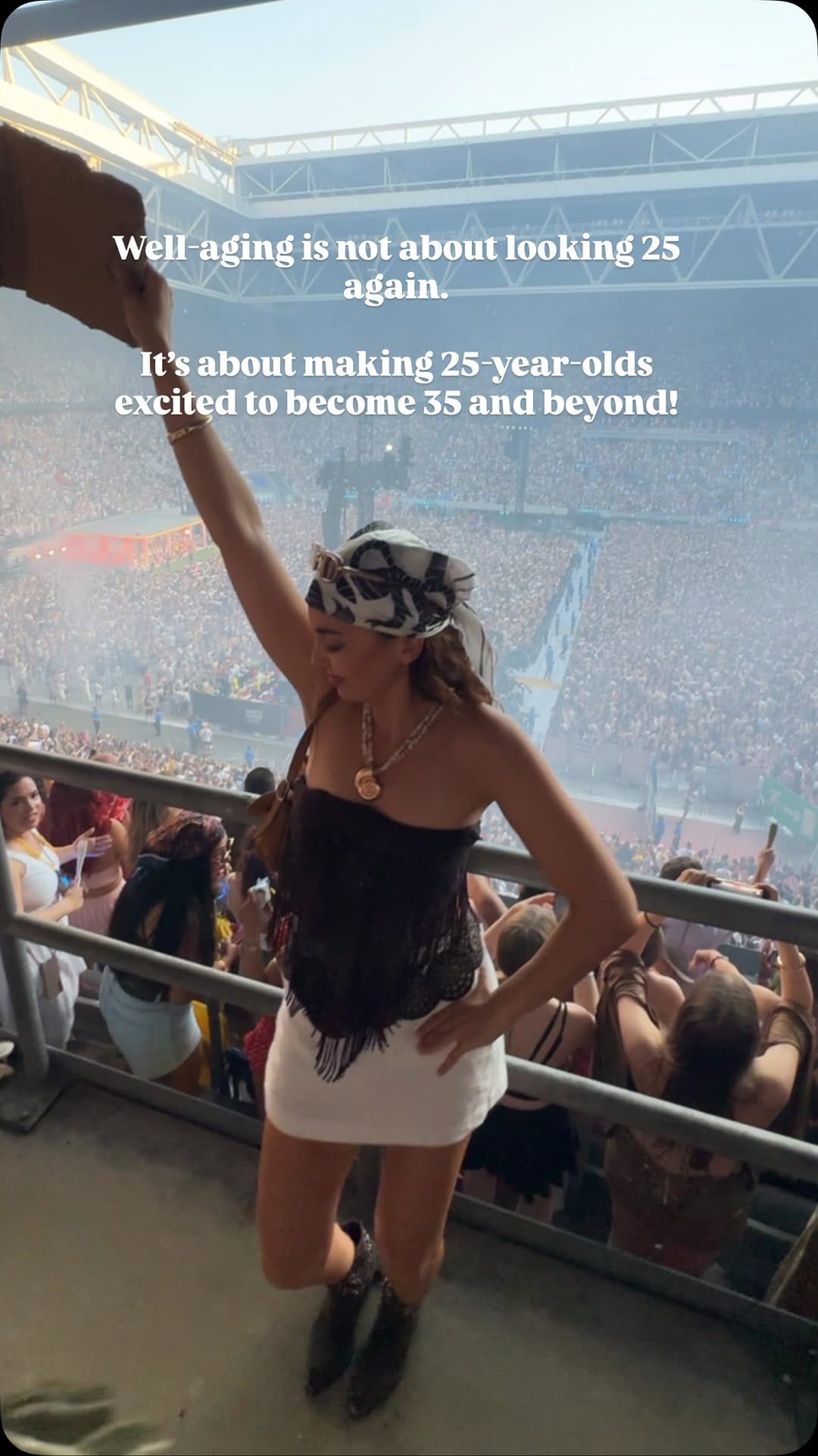 Post 2 by Dr. med. Melis Andersen on Instagram (video)